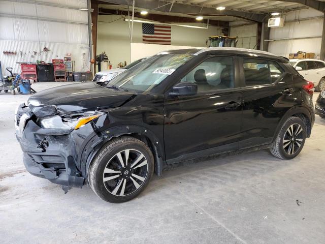  Salvage Nissan Kicks