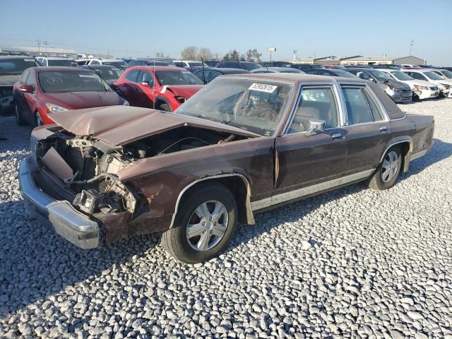  Salvage Ford Crown Vic