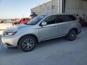  Salvage Mitsubishi Outlander
