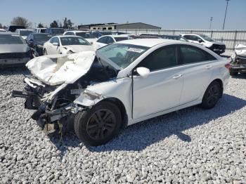  Salvage Hyundai SONATA