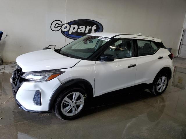  Salvage Nissan Kicks