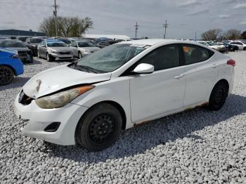  Salvage Hyundai ELANTRA