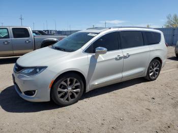  Salvage Chrysler Pacifica