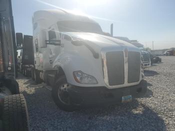  Salvage Kenworth Constructi