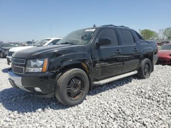  Salvage Chevrolet Avalanche