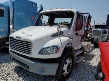  Salvage Freightliner M2 106 Med