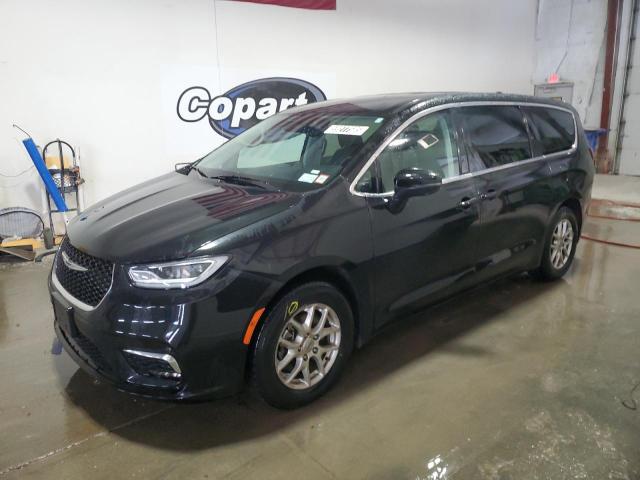  Salvage Chrysler Pacifica