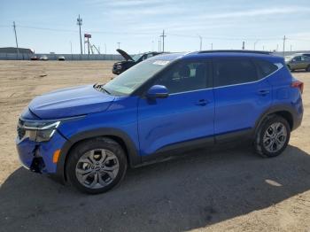  Salvage Kia Seltos