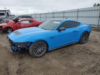  Salvage Ford Mustang