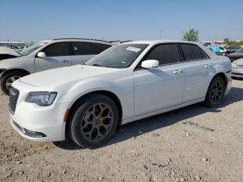  Salvage Chrysler 300