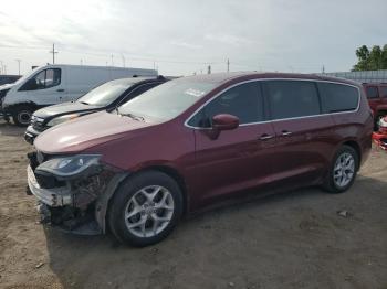  Salvage Chrysler Pacifica