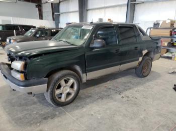  Salvage Chevrolet Avalanche