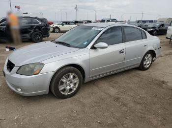  Salvage Nissan Altima