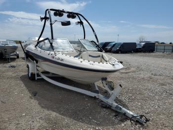  Salvage Bayliner Boat