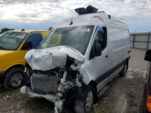  Salvage Mercedes-Benz Sprinter