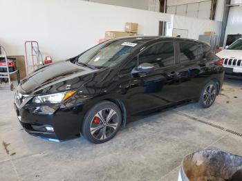  Salvage Nissan LEAF