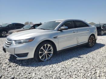  Salvage Ford Taurus