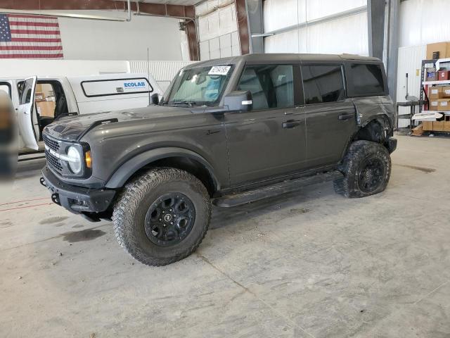  Salvage Ford Bronco