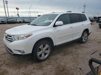  Salvage Toyota Highlander