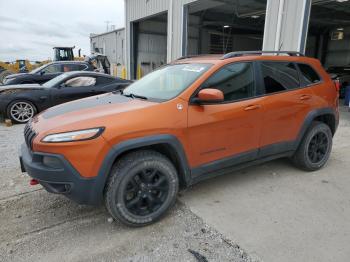  Salvage Jeep Cherokee