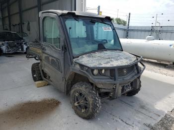  Salvage John Deere Xuv835r