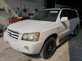  Salvage Toyota Highlander