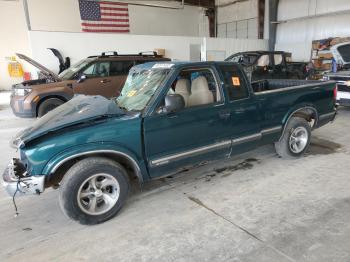  Salvage Chevrolet S-10