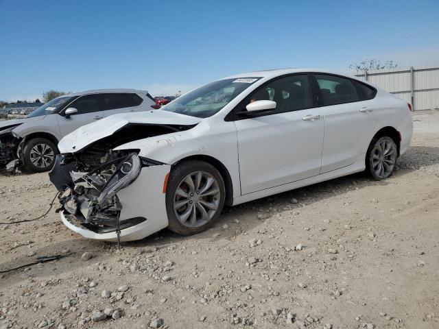  Salvage Chrysler 200