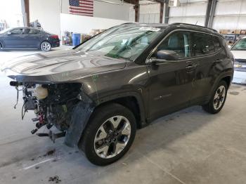  Salvage Jeep Compass