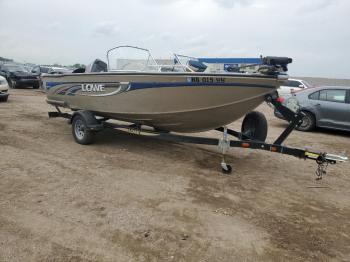  Salvage Lowe Boat W Trl