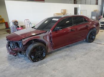  Salvage Chrysler 300