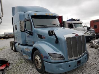  Salvage Peterbilt Tractor 579