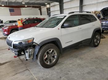  Salvage Jeep Cherokee
