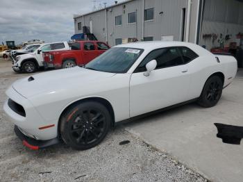  Salvage Dodge Challenger