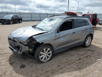  Salvage Mitsubishi Outlander