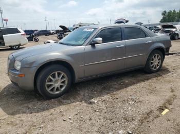  Salvage Chrysler 300
