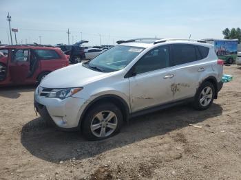 Salvage Toyota RAV4