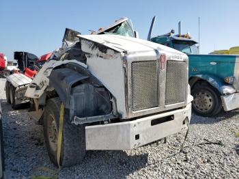  Salvage Kenworth T880