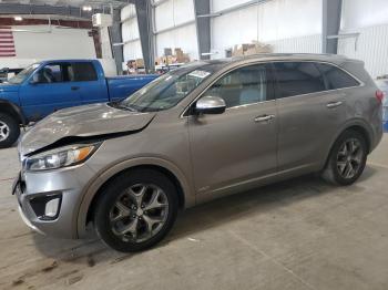  Salvage Kia Sorento