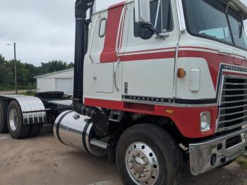  Salvage International Harvester