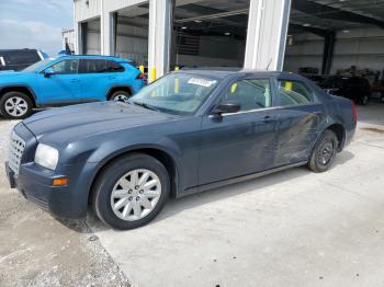 Salvage Chrysler 300
