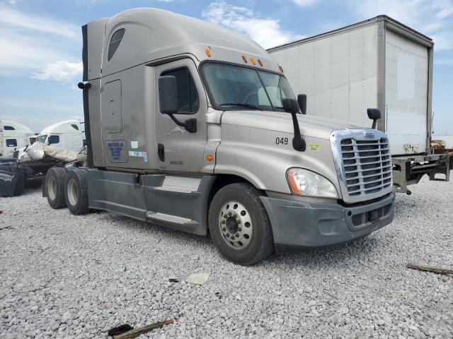  Salvage Freightliner Cascadia