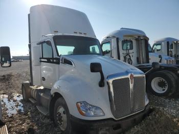  Salvage Kenworth T680
