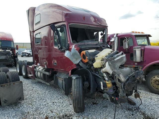  Salvage Volvo Vnl