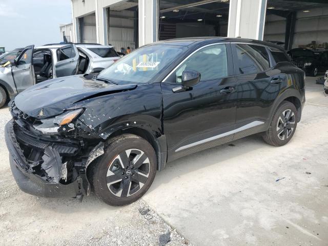  Salvage Nissan Kicks