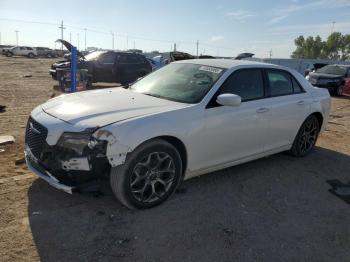  Salvage Chrysler 300