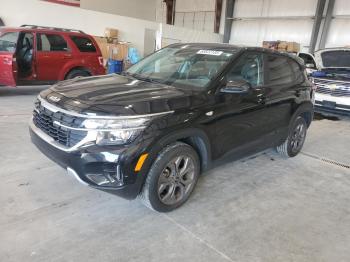  Salvage Kia Seltos
