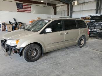  Salvage Chrysler Minivan