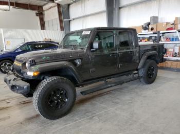  Salvage Jeep Gladiator