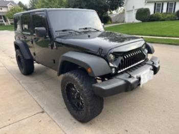  Salvage Jeep Wrangler